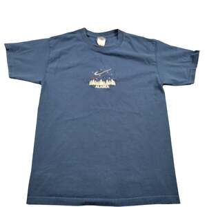 Vintage 90s Embroidered Alaska Blue Tee Mens Medium Short Sleeve
